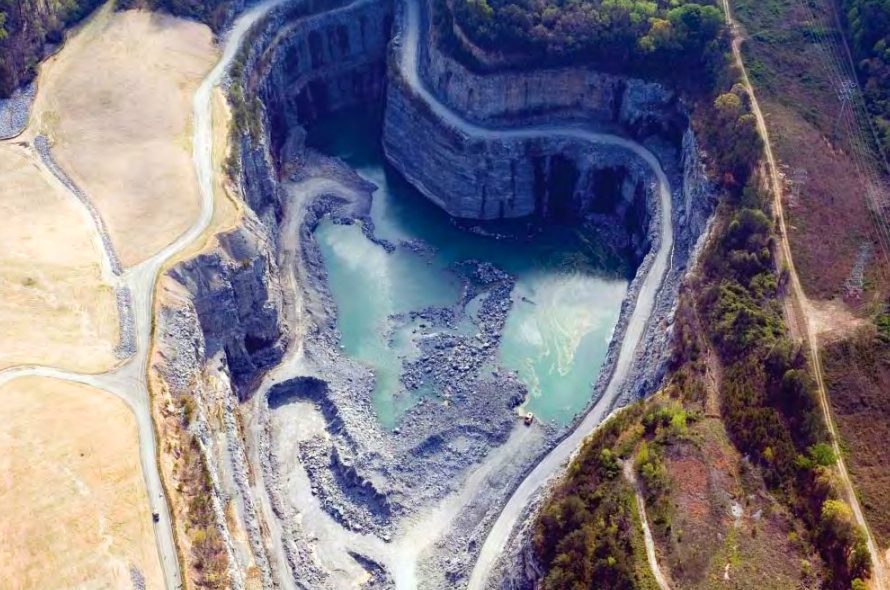 old-bellwood-quarry-clamshell-view-from-above