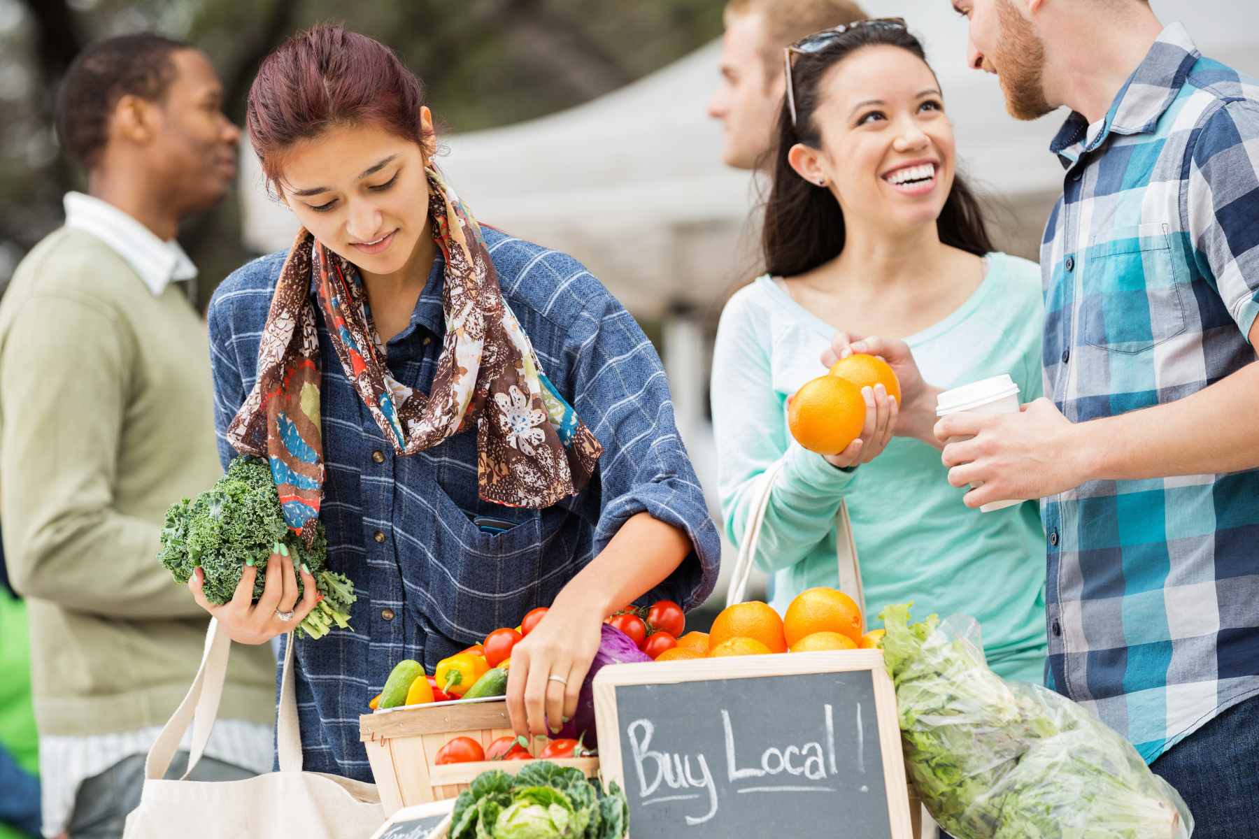 women shopping at a 30A farmers market