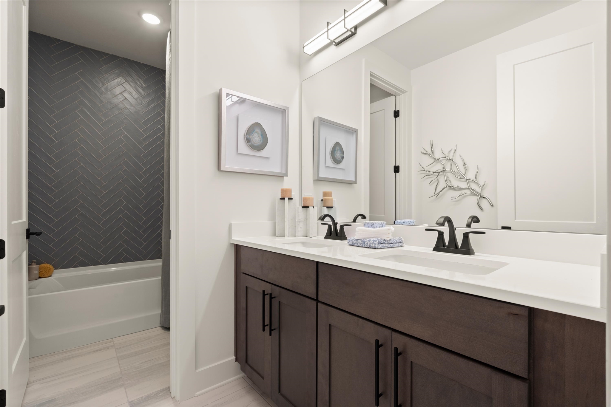 Lot 21 Model Home Hillgrove Preserve